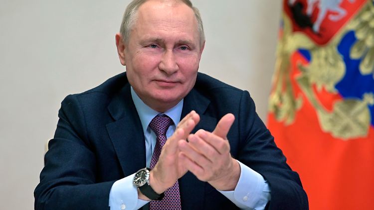 Nennt ein wirksames Mittel gegen hohe Gaspreise: der russische Präsident Putin.