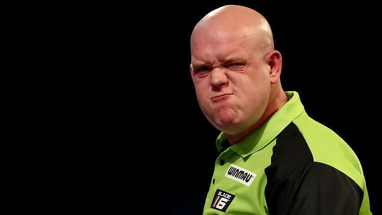 Das Coronavirus könnte Michael van Gerwen die WM-Träume verhageln.