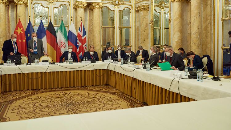 Neben Russland sitzen auch Deutschland, Großbritannien, Frankreich und China am Verhandlungstisch.