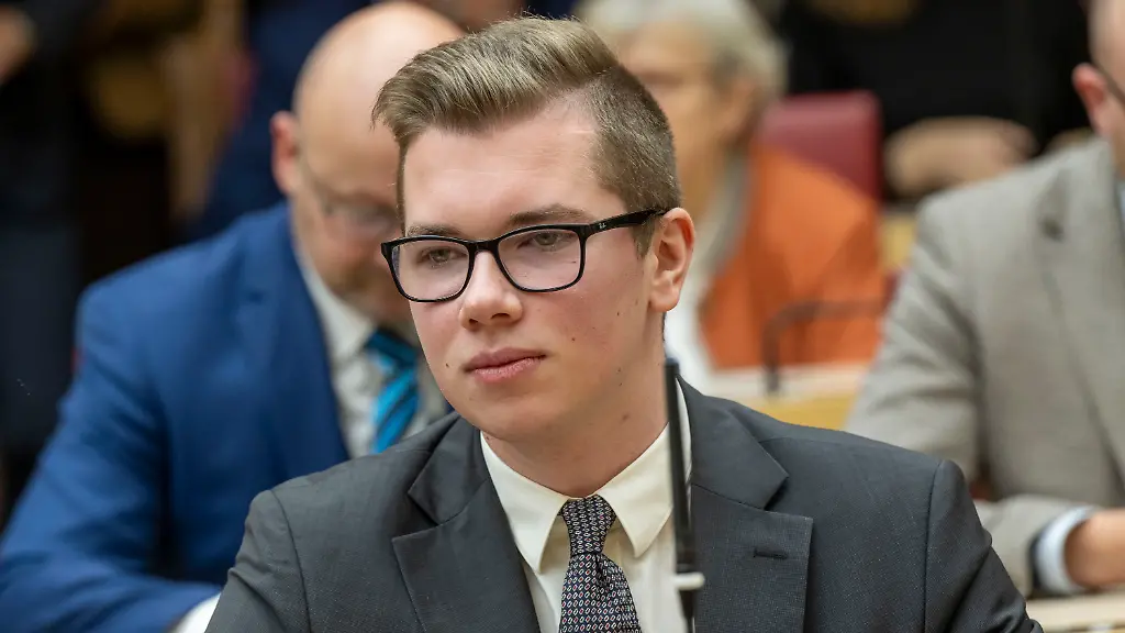 010c99851f30f63300816593dbaf5f4f