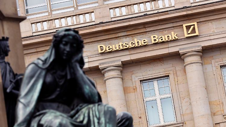 Die Deutsche Bank arbeitet zusammen mit der Bafin an einer Verbesserung der Situation. 