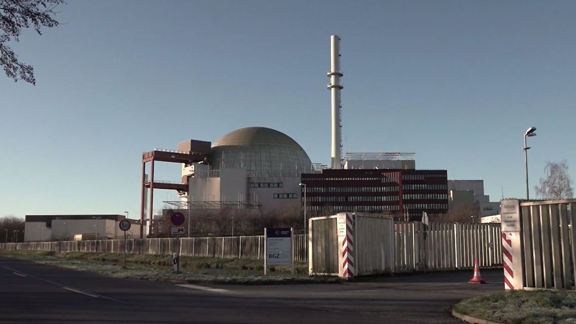 Atomkraftwerk_Brokdorf.JPG