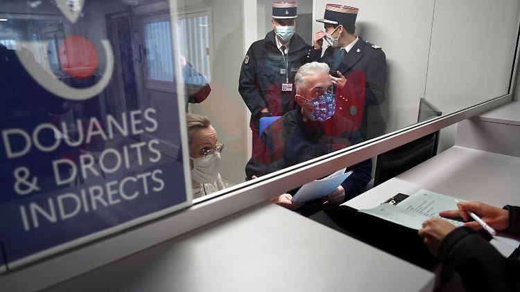 Das französische Grenzregime könnte Briten mit EU-Wohnsitz das Leben künftig schwermachen.