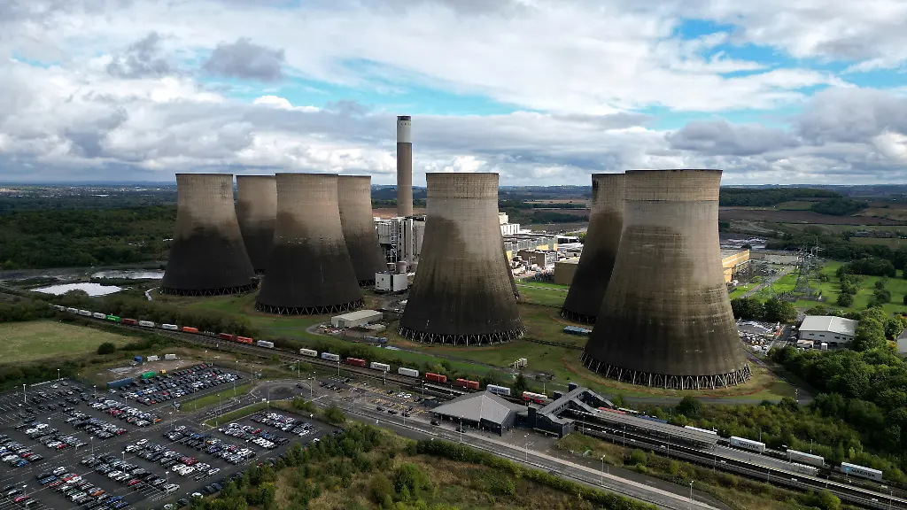 2024-09-29T191113Z-1406427681-RC2B8AA1ZI4V-RTRMADP-3-BRITAIN-ENERGY-COAL