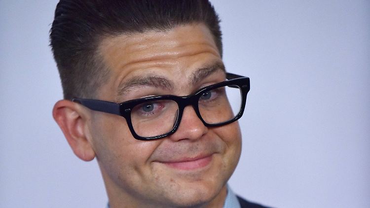 War bereits einmal verheiratet und hat drei Kinder: Jack Osbourne.