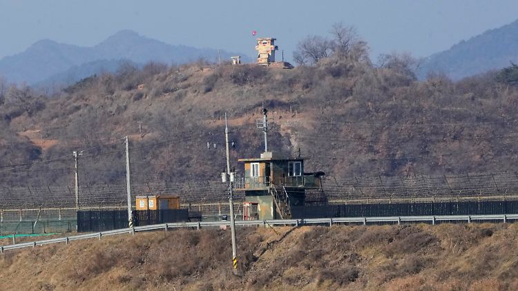 Die Grenze zwischen den koreanischen Staaten ist äußerst stark gesichert.