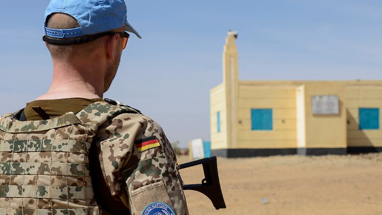 Högl kündigte an, die deutschen Einsätze "schonungslos zu analysieren".