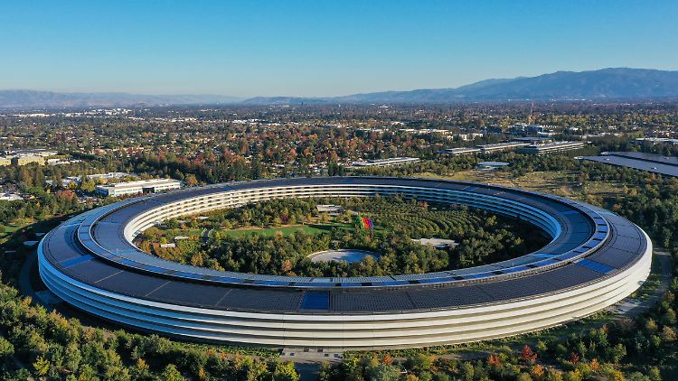 Apple wird aus dem kalifornischen Cupertino geführt.