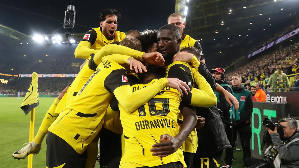 4e8b880512c104bff594cb77485ffcbb