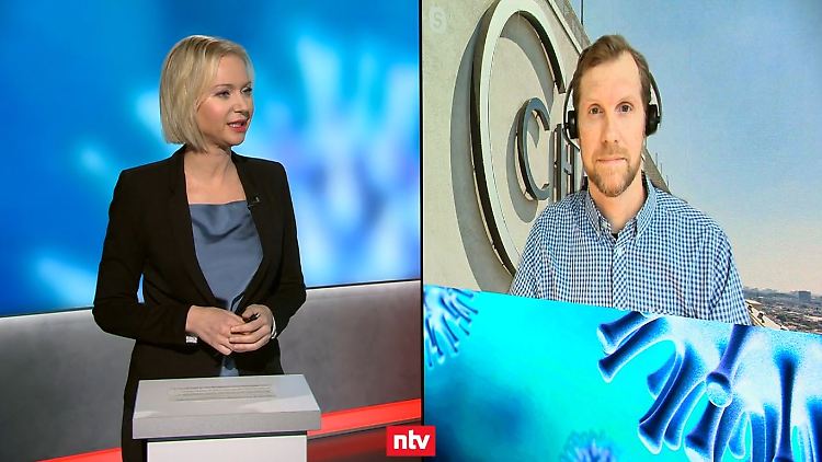 Leif Erik Sander, hier im Gespräch mit ntv-Moderatorin Katrin Neumann, ist Professor für Infektionsimmunologie und Impfstoffforschung an der Berliner Charité.