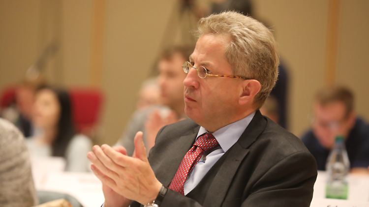 Maaßen verteidigt seine Aktion mit schlechten Kindheitserfahrungen.