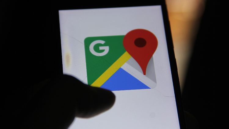 Eine Abbildung auf Google Maps zeigte den Flüchtigen vor einem Obst- und Gemüsestand in der Kleinstadt Galapagar.