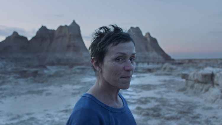 Fern (Frances McDormand) lebt als moderne Nomadin.