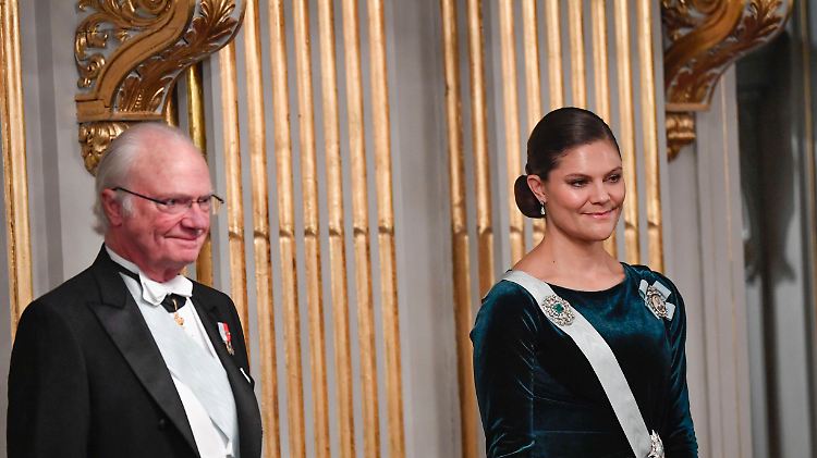 Erst der Vater, dann die Tochter: Nach einem positiven Corona-Test sind König Carl Gustaf und Kronprinzessin Victoria in Quarantäne.