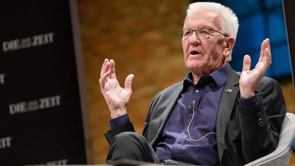 Winfried-Kretschmann-wird-regelmaessig-danach-gefragt-wer-die-Gruenen-im-Suedwesten-in-die-naechste-Landtagswahl-fuehren-wird