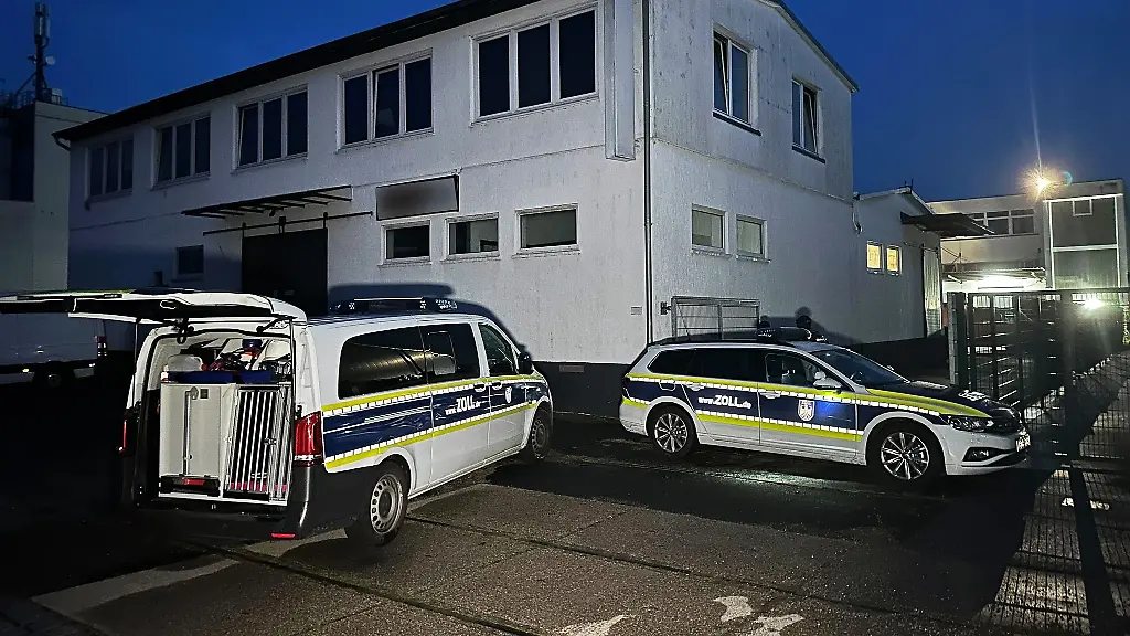 Auch-Spezialeinheiten-der-Polizei-waren-in-Rothenburgsort-im-Einsatz