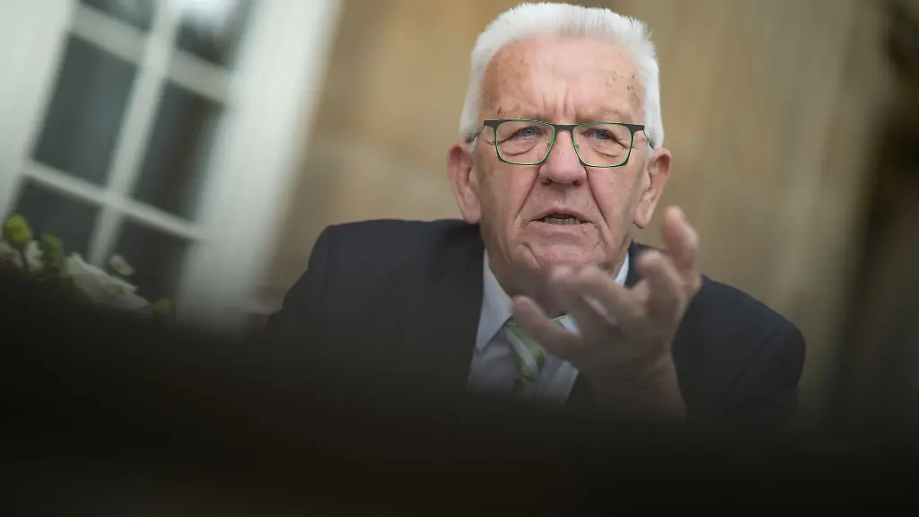Hat-keine-guten-Erinnerungen-an-seine-Zeit-im-Internat-Winfried-Kretschmann-Gruene
