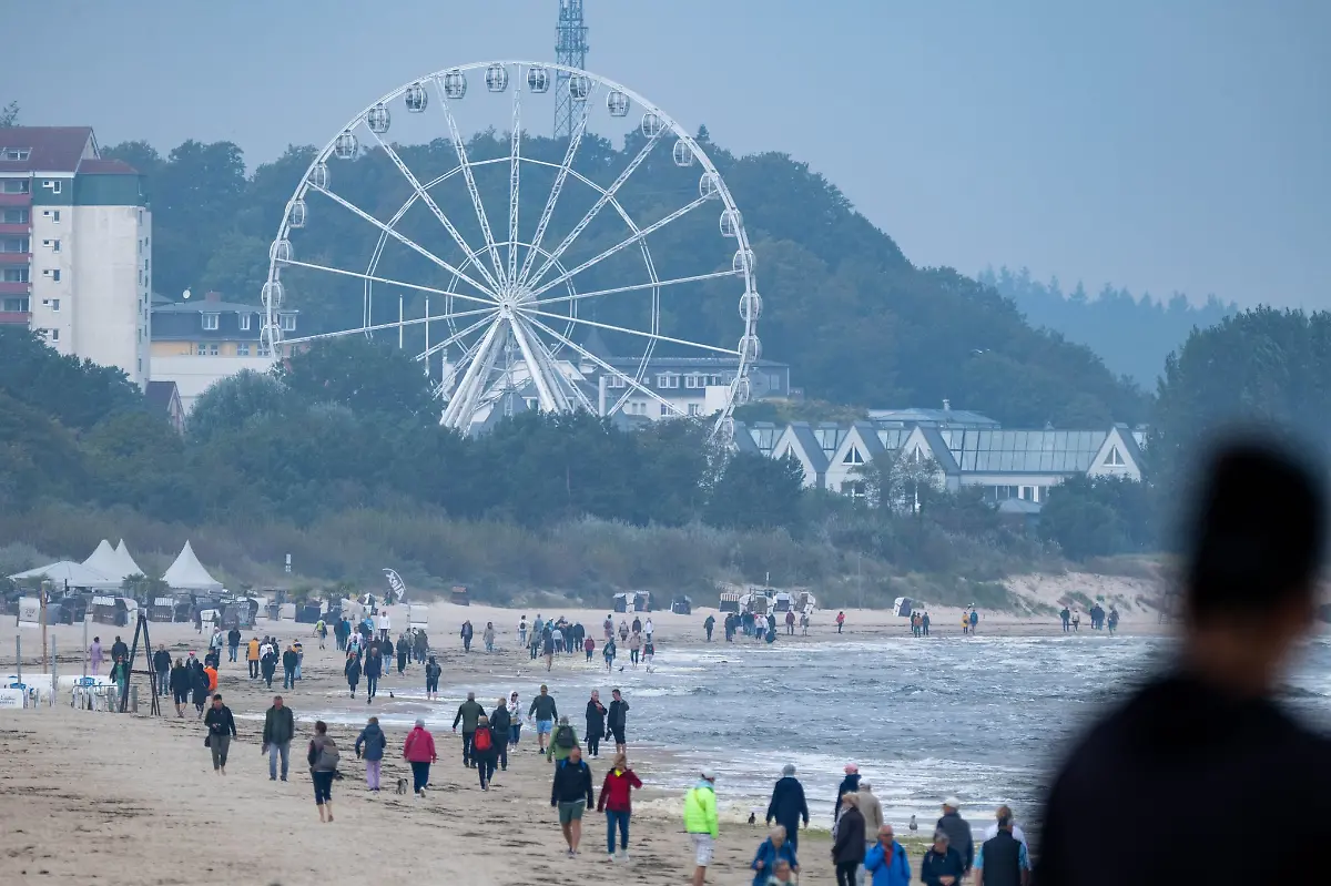 In-Mecklenburg-Vorpommern-kann-zu-leichten-Gewittern-kommen-und-an-den-Kuesten-zu-einzelnen-Windboeen