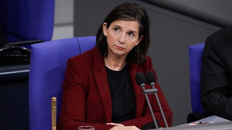 Würde gerne den Worten einer Parlamentspoetin lauschen: Katrin Göring-Eckardt.