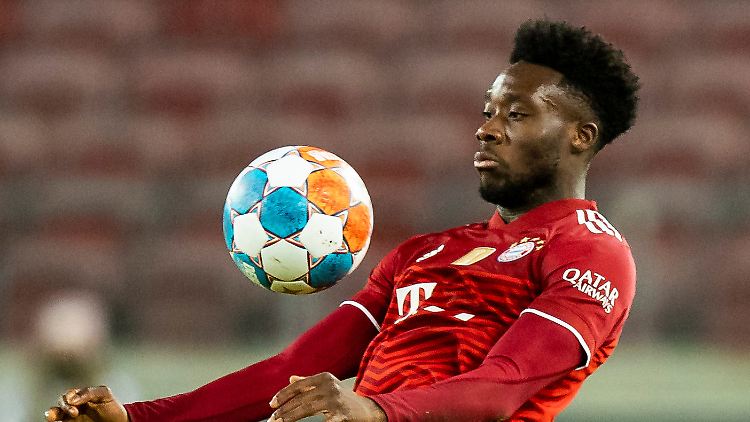 Für Davies gibt es erst einmal keinen Ball.