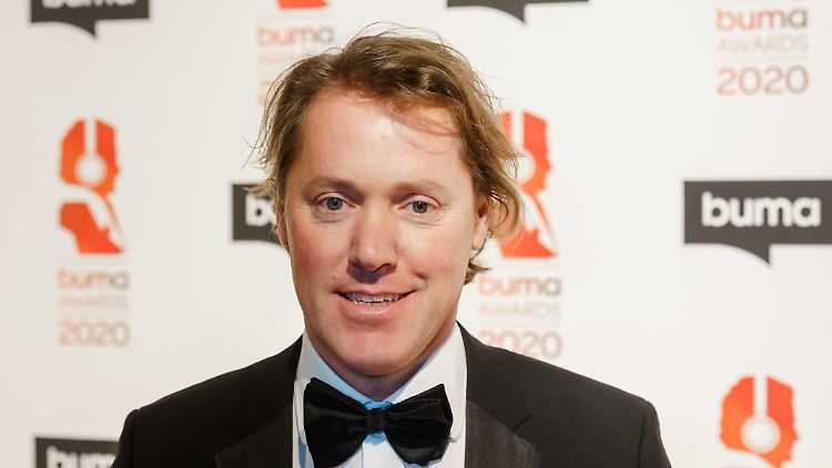 Dank entsprechender Therapie habe er sein Verhalten dauerhaft geändert, so Bandleader Jeroen Rietbergen.