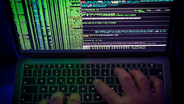 Manche Online-Dienste können die kanadischen Diplomaten immer noch nicht nutzen.