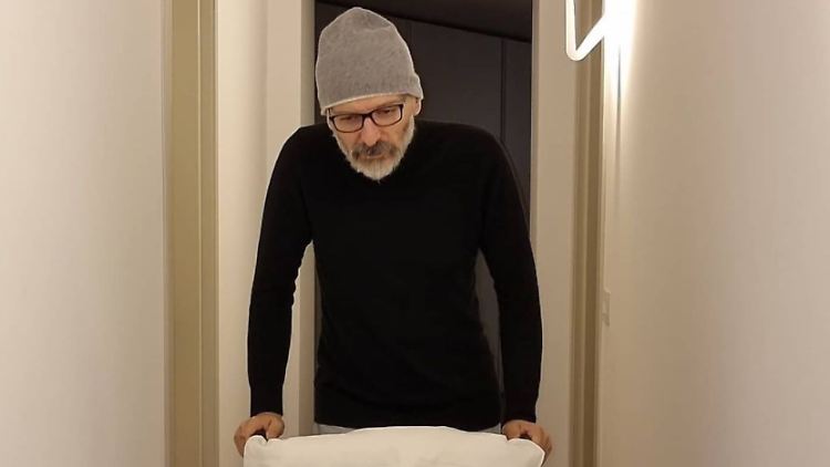 D'Agostino wirkt sehr geschwächt.