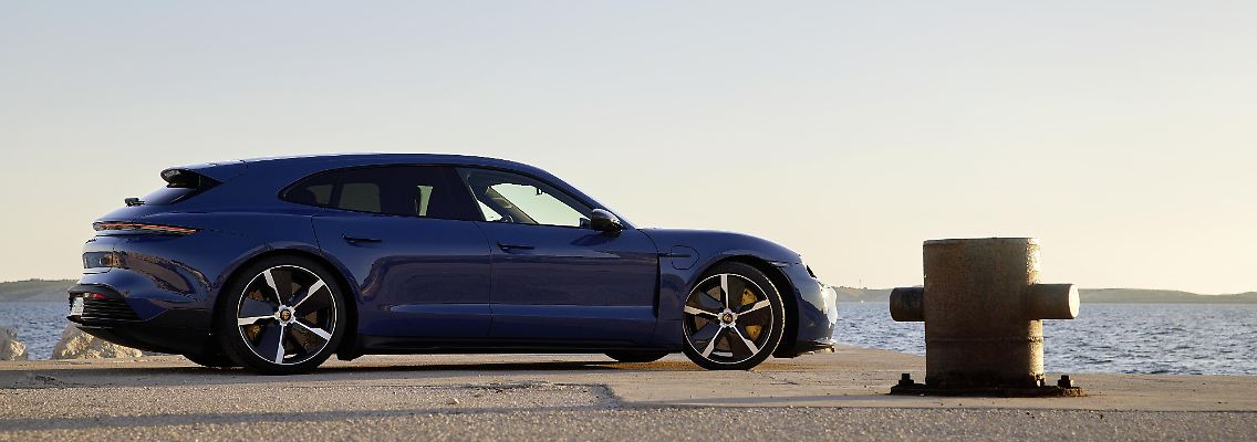 Mit dem Taycan Sport Turismo bietet Porsche jetzt auch einen Familienstromer im Stile eines Panamera Sport Turismo an.