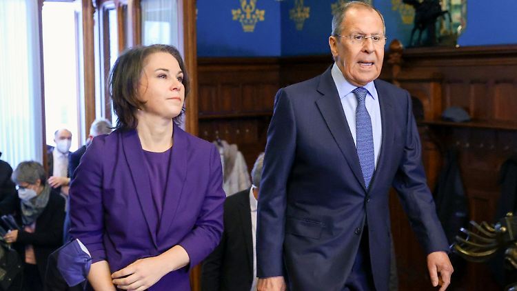 Außenministerin Annalena Baerbock und Amtskollege Sergej Lawrow: Dieses Foto entstand im Januar, also noch vor dem Angriff Russlands auf die Ukraine.