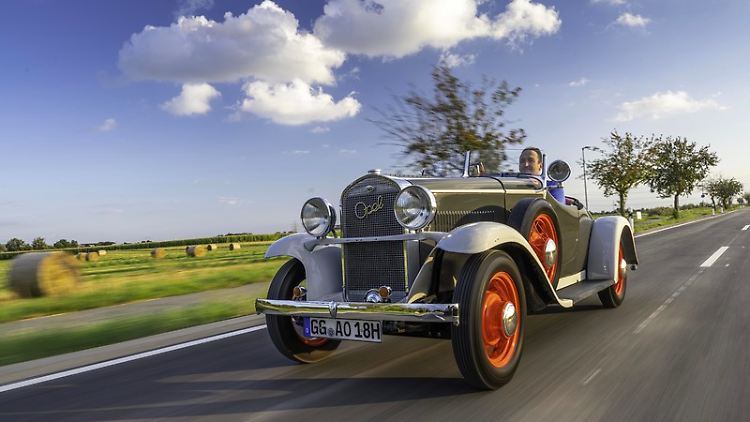 Hätte Al Capone seinerzeit die Marke Opel gekannt, dann hätte er sich wahrscheinlich für einen Moonlight-Roadster entschieden.