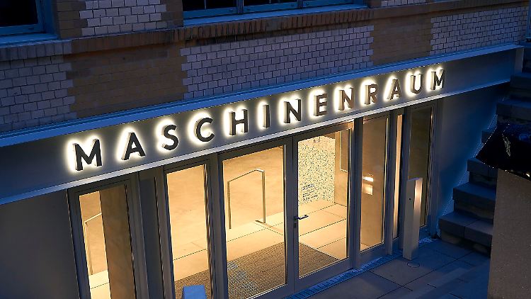 Der Maschinenraum ist einem siebenstöckigen Industriegebäude im Berliner Prenzlauer Berg untergebracht.