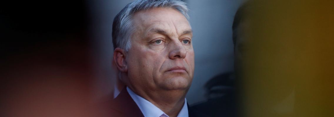 2018-01-05T153306Z_2085937763_RC1336F88A80_RTRMADP_3_GERMANY-POLITICS-CSU.JPG