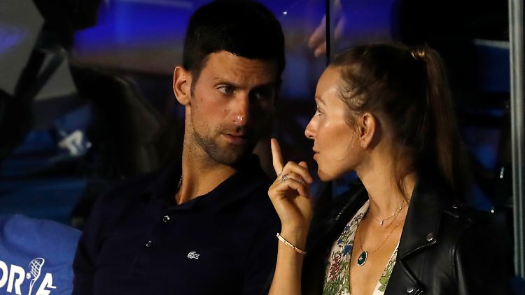 Djokovic hält offenbar gut 40 Prozent der Firmenanteile, seine Frau Jelena knapp 40 Prozent.