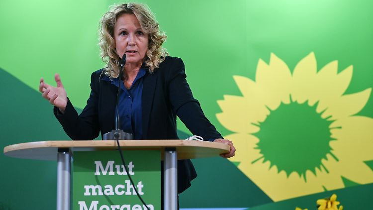 "Die Bundesregierung beobachtet das Verhalten der Marktakteure sehr genau und prüft mögliche regulatorische Schritte", sagte Lemke.