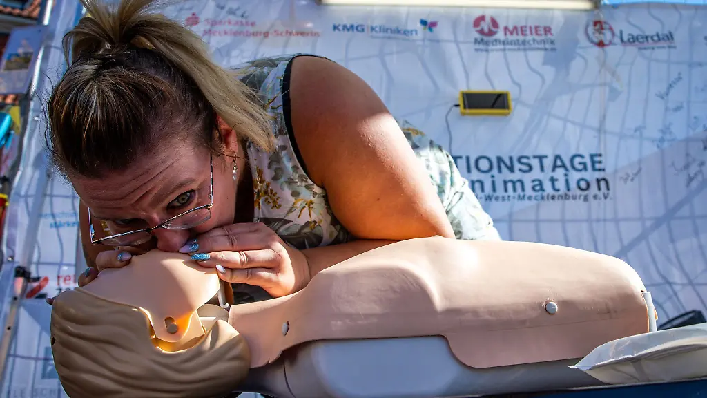 Der-Weltrekord-fuer-die-laengste-Reanimation-der-Welt-betraegt-nun-laut-Arbeiter-Samariter-Bund-50-Stunden