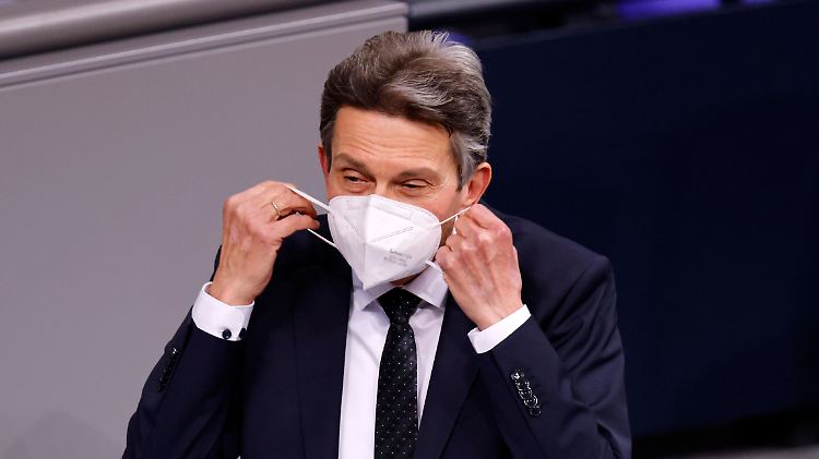 Mützenich und der Rest der Fraktion stecken die Ziele fürs laufende Jahr ab.