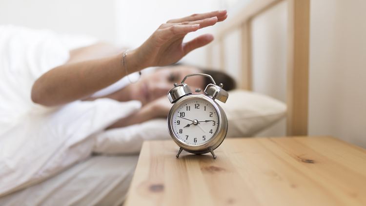 Eule oder Lerche? Der sogenannte Chronotyp entscheidet.