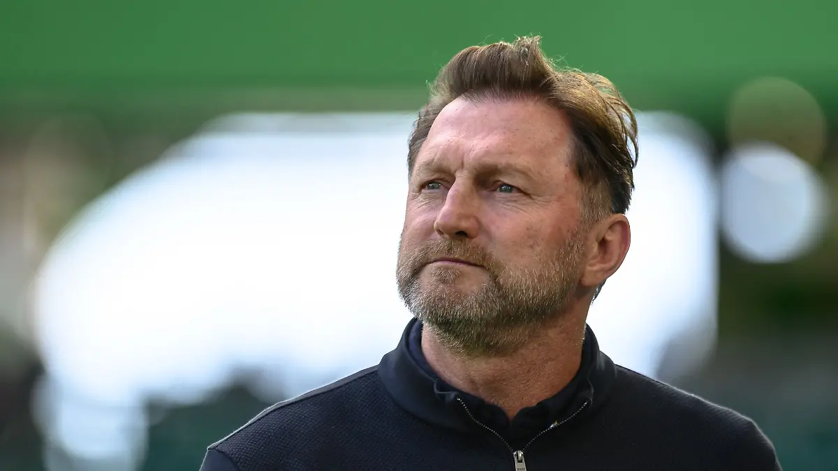 Hat-grossen-Respekt-vor-Meister-Leverkusen-Wolfsburgs-Trainer-Ralph-Hasenhuettl