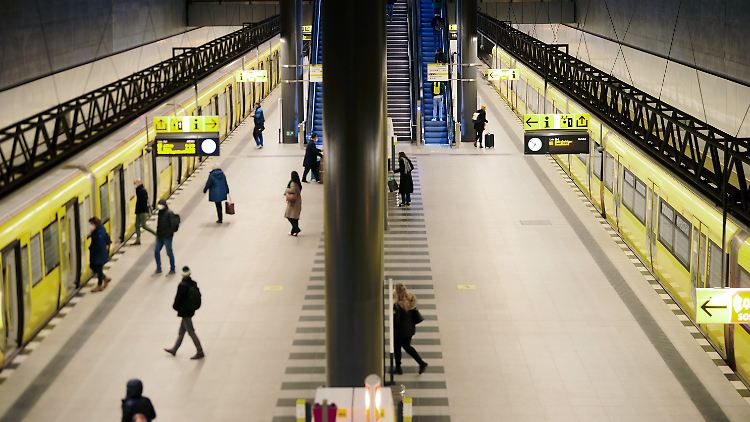 Der Krankenstand im Nahverkehr ist aufgrund der Pandemie teilweise deutlich erhöht. Das Angebot wird allerdings kaum eingeschränkt.