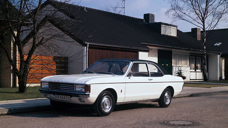 Der zweitürige Ford Granada fand nicht allzu viele Liebhaber und wurde schnell wieder aus dem Programm genommen.