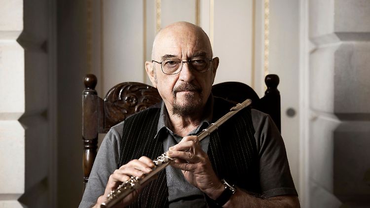Ian Anderson spielt die Querflöte bei Jethro Tull nun schon seit 55 Jahren.