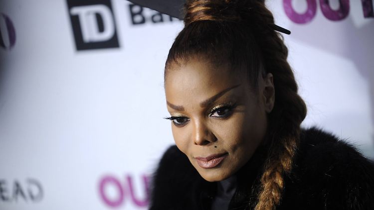 Arbeitet das Verhältnis zu ihrem Bruder auf: Janet Jackson.