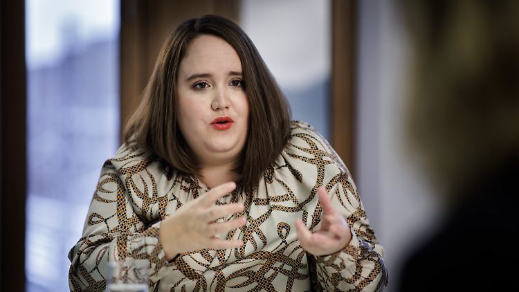 Ricarda Lang ist seit der Wahl 2021 Mitglied des Deutschen Bundestages. Bisher war sie stellvertretende Bundesvorsitzende der Grünen.