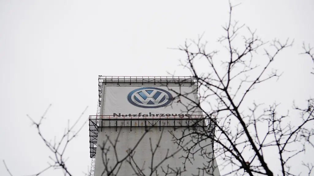 Trotz-der-neuen-Sparbemuehungen-von-Volkswagen-Der-Betriebsrat-will-das-Nutzfahrzeugwerk-in-Hannover-verteidigen