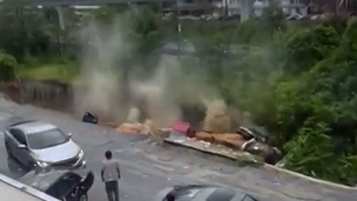 StraßeMalaysia.jpg