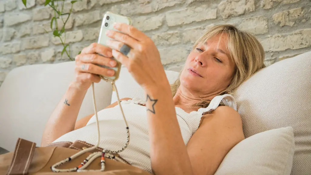 Eine-neue-Betrugsmasche-lockt-mit-SMS-Links-zum-Anbieterwechsel