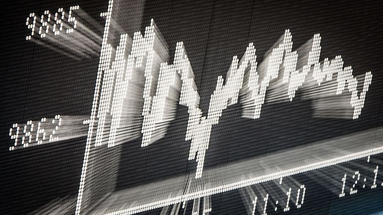 dax_s.jpg