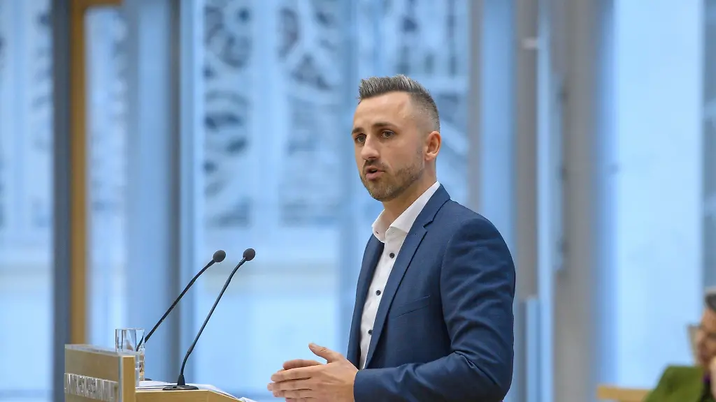 Ulrich-Siegmund-sieht-die-geplante-Foerderung-der-Intel-Ansiedlung-kritisch