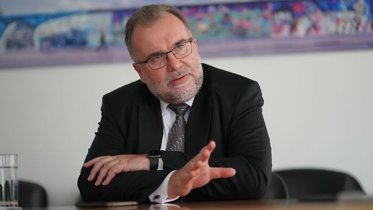 Russwurm verteidigt Deutschlands Abhängigkeit beim Erdgas. Russland habe " bislang immer geliefert, auch in diesem Winter".
