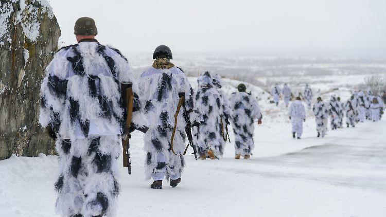 Ukrainische Soldaten in der Region Lwiw.